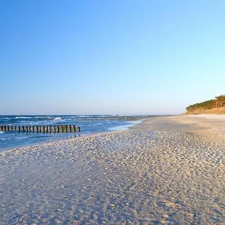 Close To The Beach, Holiday home *